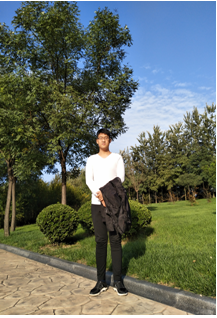 李彦良,2013级空中乘务专业。现于威尼斯7798cc攻读硕士研究生学位。四年学习,感谢学校提供的良好环境,感谢老师的谆谆教导。 予学弟学妹语:或为工作难求,或为深造苦闷,亦或茫茫不知所措,请一定相信,阳光总在风雨后,首要坚定目标,次要持续努力,忌朝三暮四,如此方能实现自身理想。